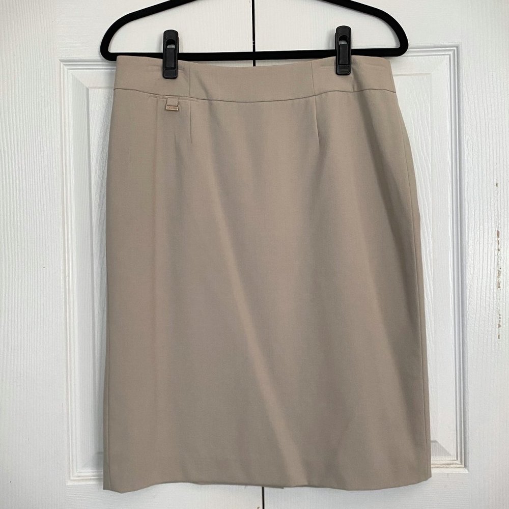 Calvin Klein Women's Straight Fit Suit Skirt